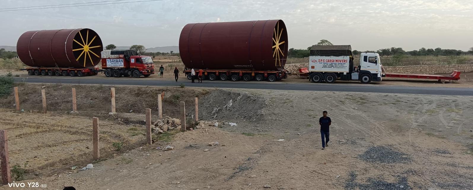 Long cargo transport trailer